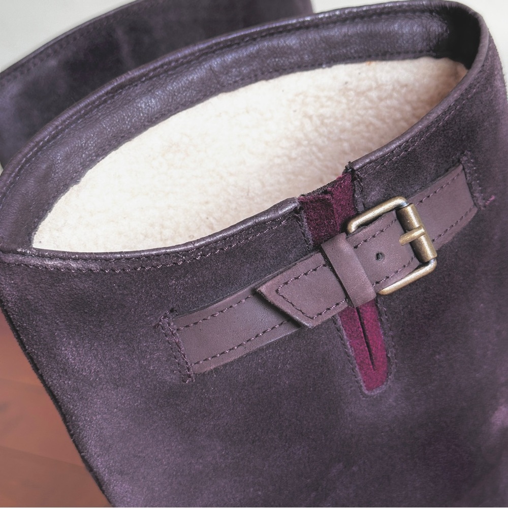 UGG Australia Dark Brown Boots with buckles, size 8.5 waterproof - Picture 10 of 16